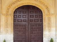 Entrada a la iglesia parroquial